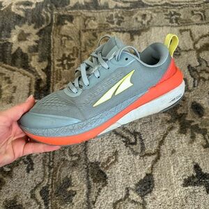Altra Paradigm 5 Guide Rail EGO Sneakers Running Shoes Women’s Size 7.5